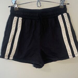 Tea Collection Kids Size 12 Black Cotton Shorts
